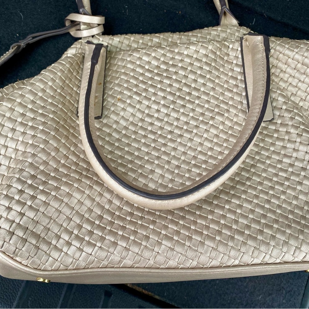 Elegant Woven Beige Handbag.     Sole Society